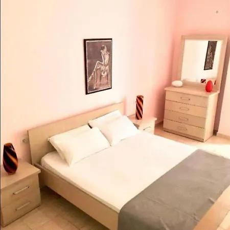 Arel And Dea Apartments Apartment