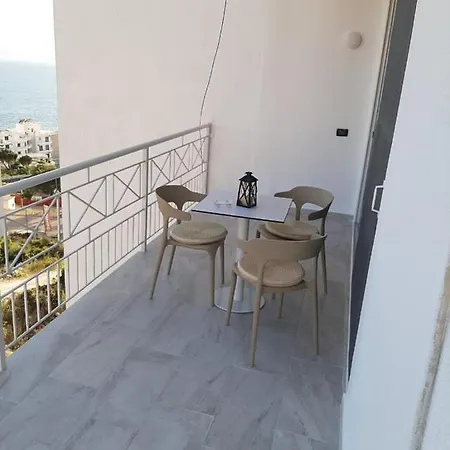 Arel And Dea Apartments